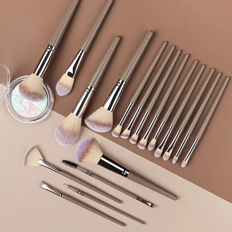 Fluffy Multi Piece Brushes