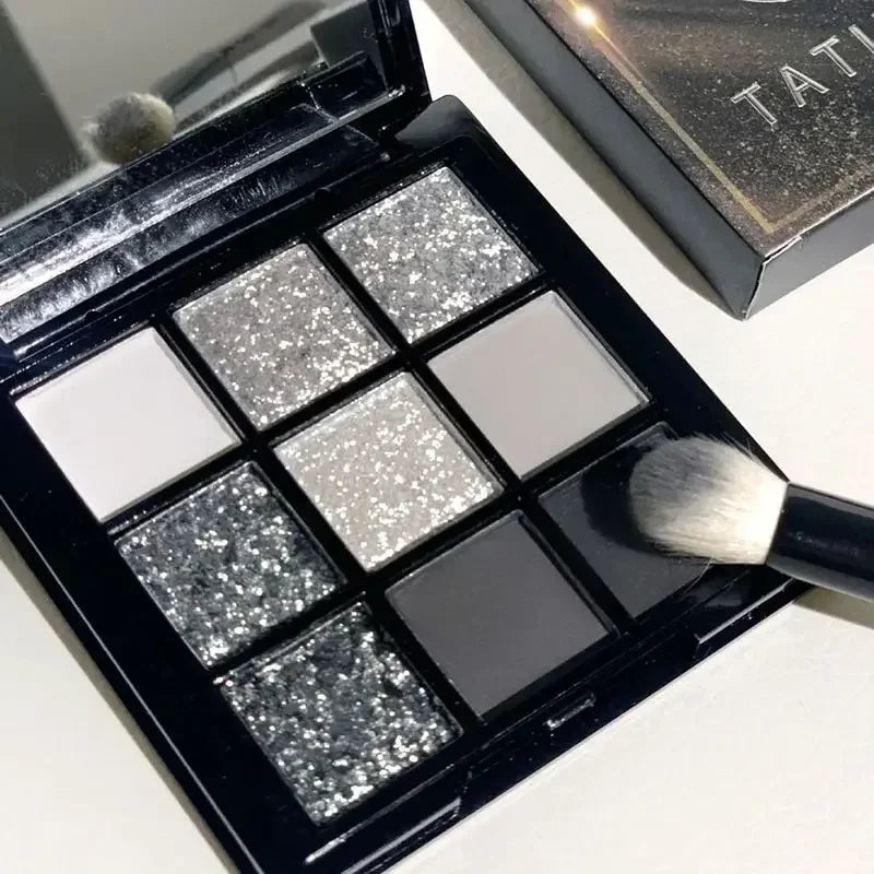 Nine Color Smokey Eyeshadow Palette
